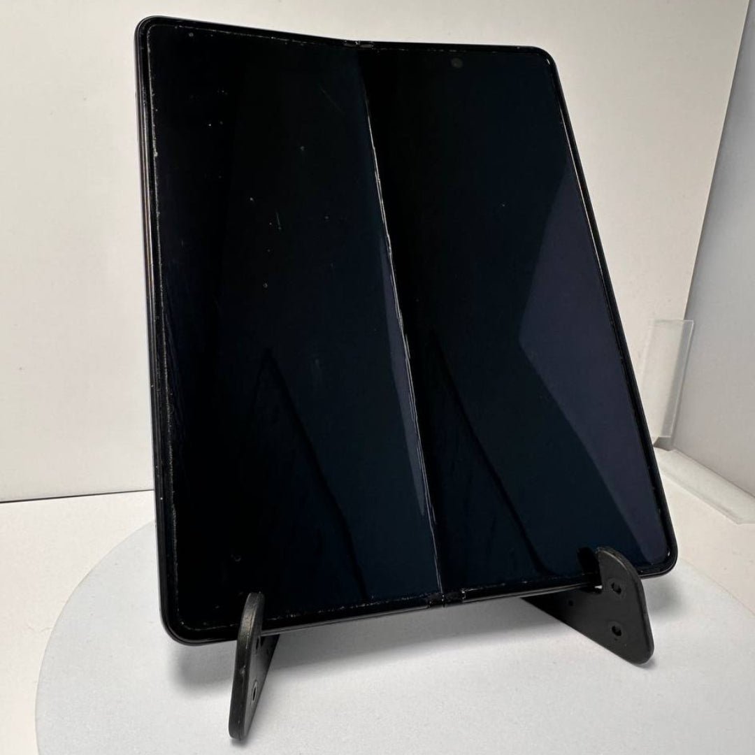 Samsung Galaxy Z Fold3 5G - 256GB - Phantom Black - Creasing - RueZone