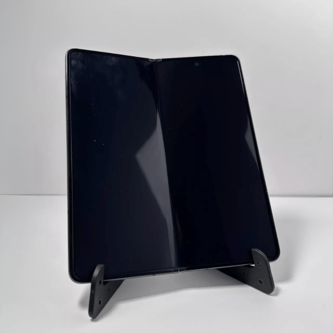 Samsung Galaxy Z Fold4 - 256GB - Phantom Black - Doesn't Open Fully - RueZone