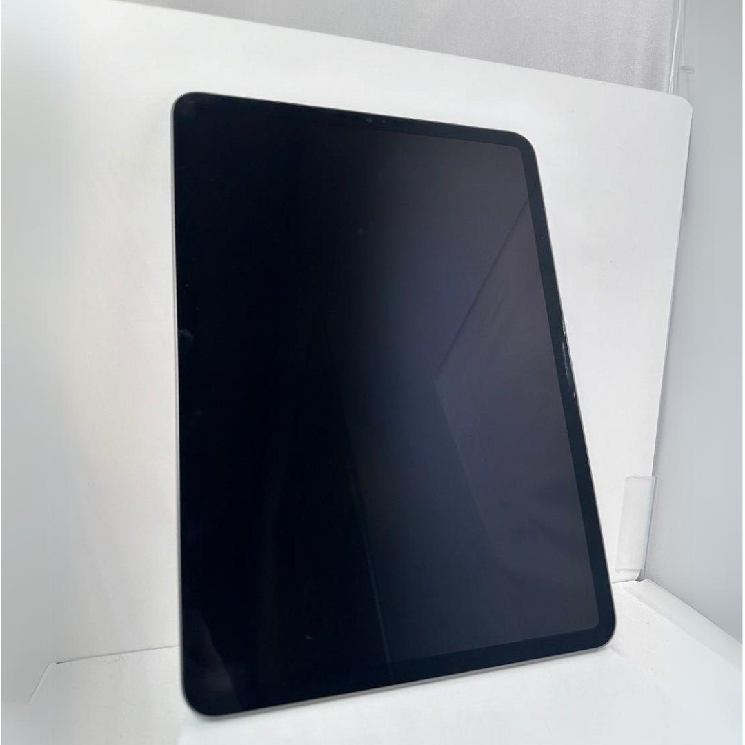 Apple iPad Pro 11" (2021) 3rd G WiFi - 128GB - Space Grey - Tiny Crack on Screen - RueZone