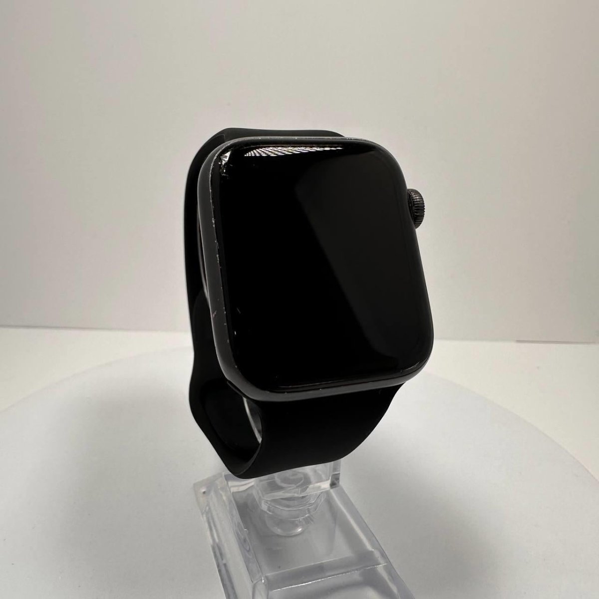 Apple Watch SE (1st Generation) 44mm GPS Only - 32GB - Space Grey - BH 82% - RueZone