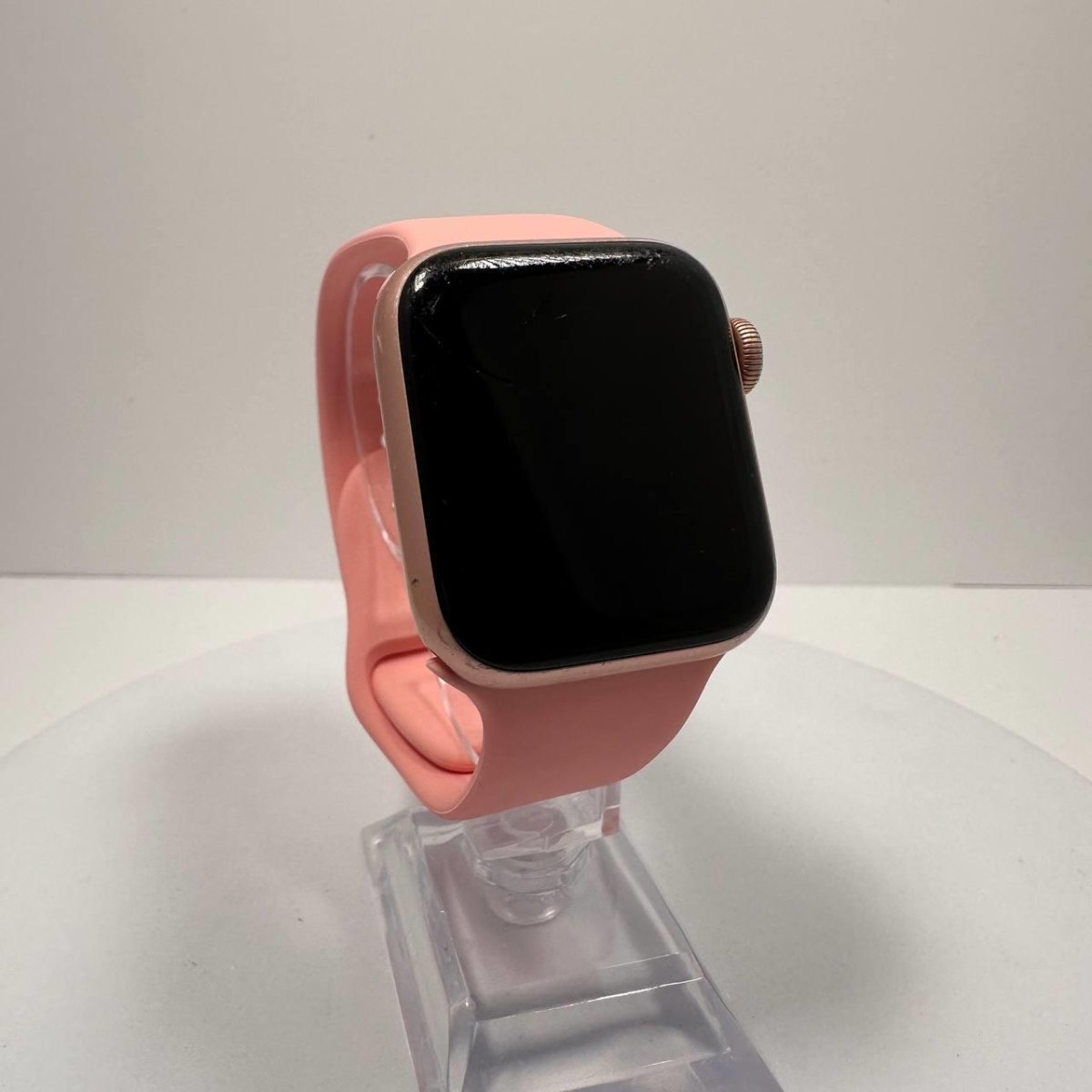 Apple Watch SE (2020) 40mm GPS Only - 32GB - Gold - BH 82% - RueZone