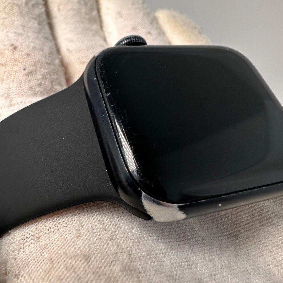 Apple Watch SE (2nd Generation) 40mm GPS Only - Midnight - Grade D - RueZone