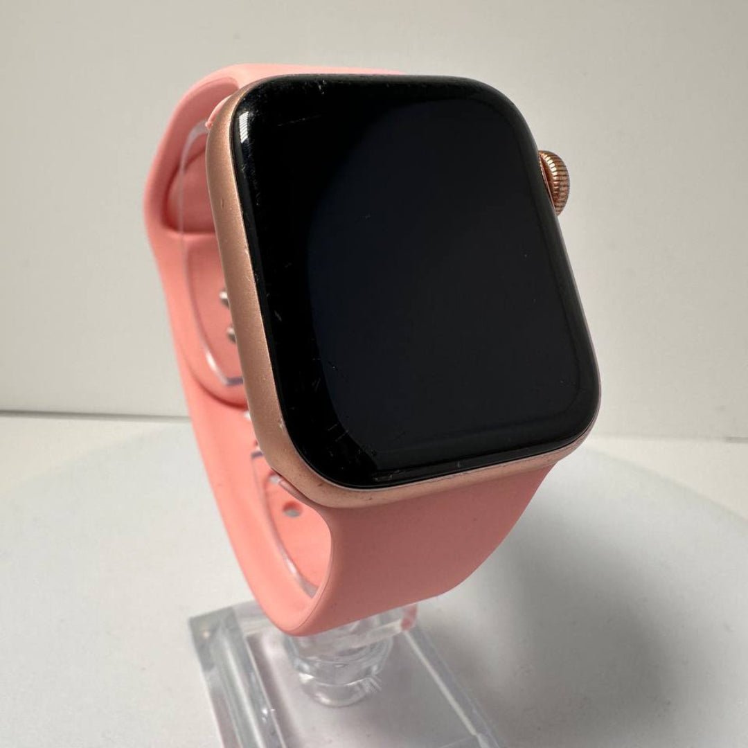 Apple Watch SE 40mm GPS - 32GB - Gold - Discolouration on frames - 83% BH - RueZone