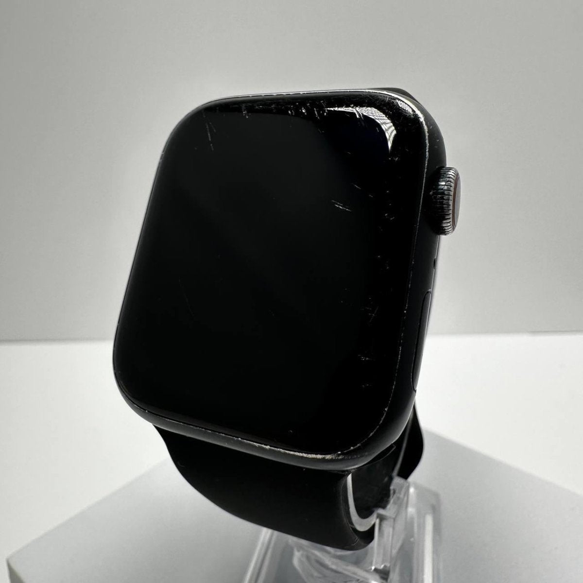 Apple Watch Series 7 45mm GPS + Cellular - 32GB - Midnight - BH 84% - RueZone