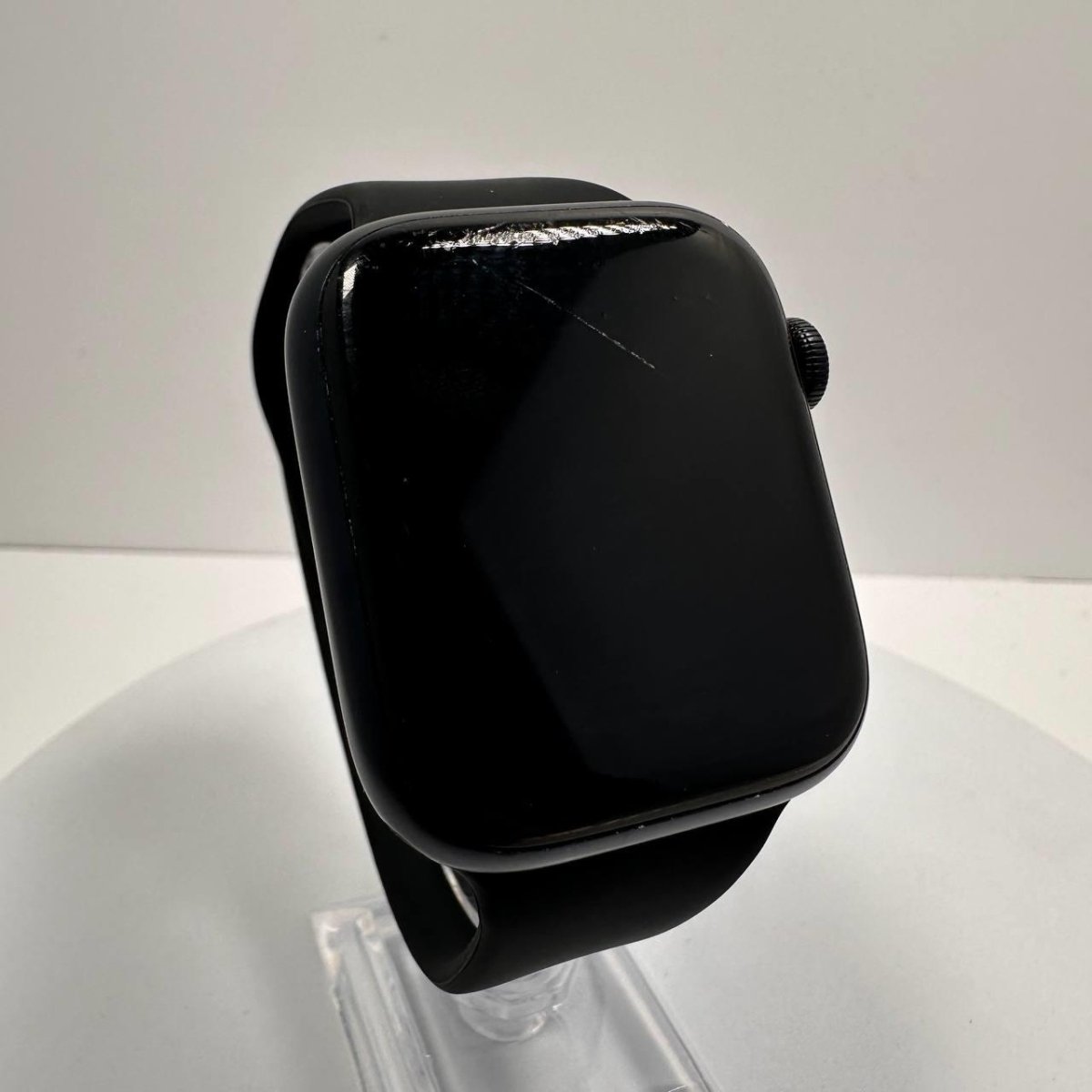 Apple Watch Series 8 45mm GPS Only - 32GB - Midnight - BH 89% - Used - RueZone