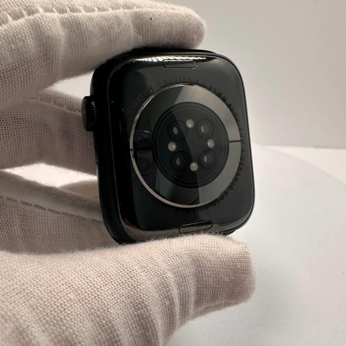 Apple Watch Series 8 45mm GPS Only - 32GB - Midnight - BH 89% - Used - RueZone