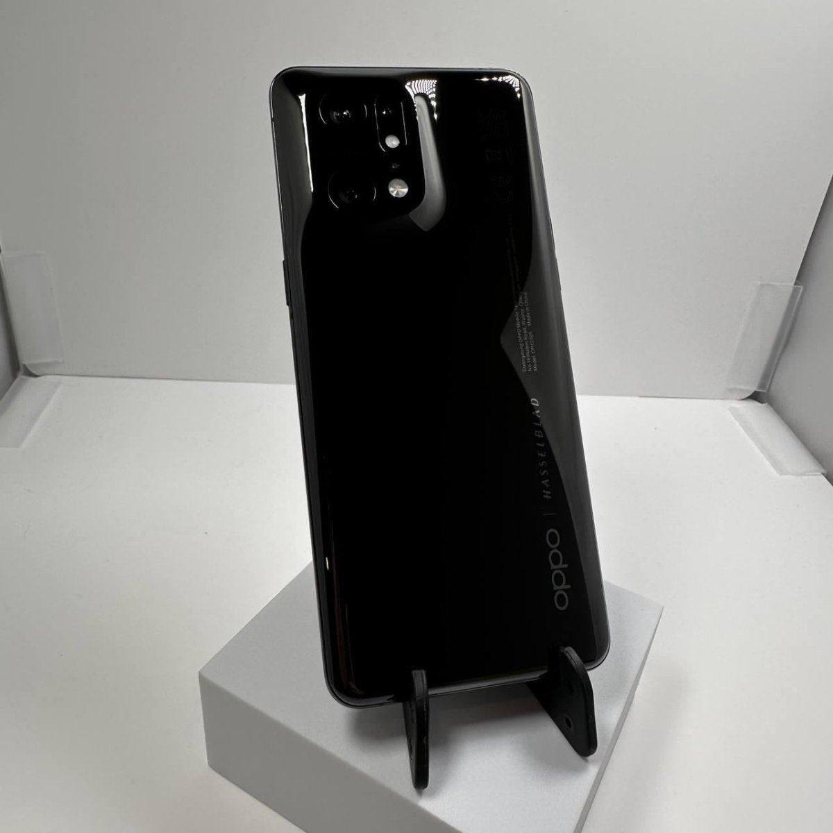 OPPO Find X5 Pro - 256GB - Ceramic Black - Screen Burn - RueZone